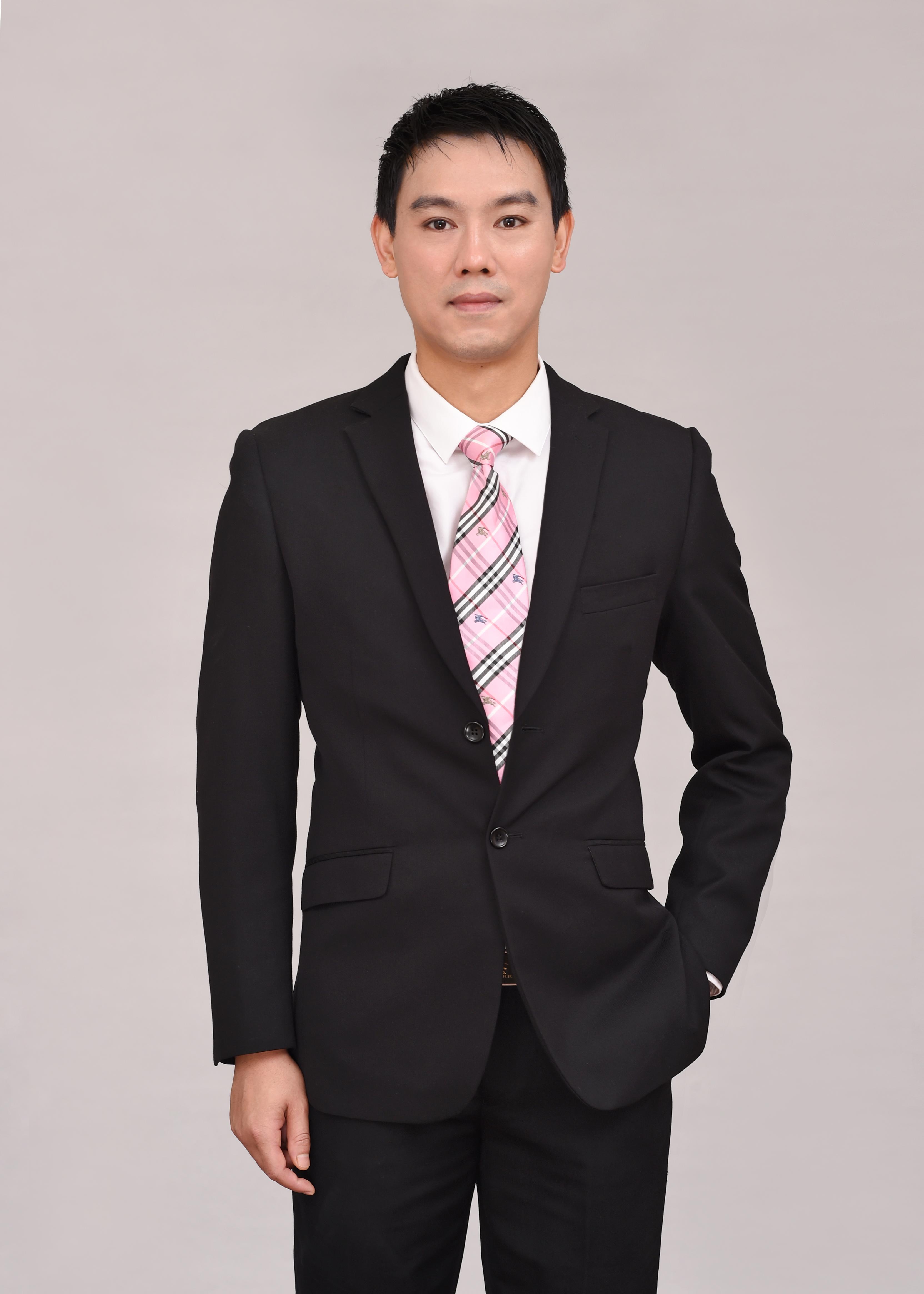 杨小琦 美术指导负责人
